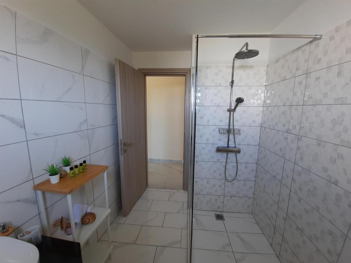 Freesia Grand Sea View Residence Svoronata Zewnętrze zdjęcie