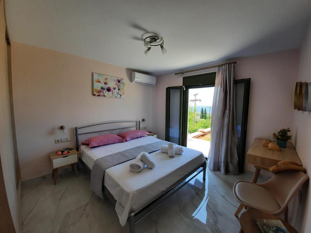 Freesia Grand Sea View Residence Svoronata Zewnętrze zdjęcie