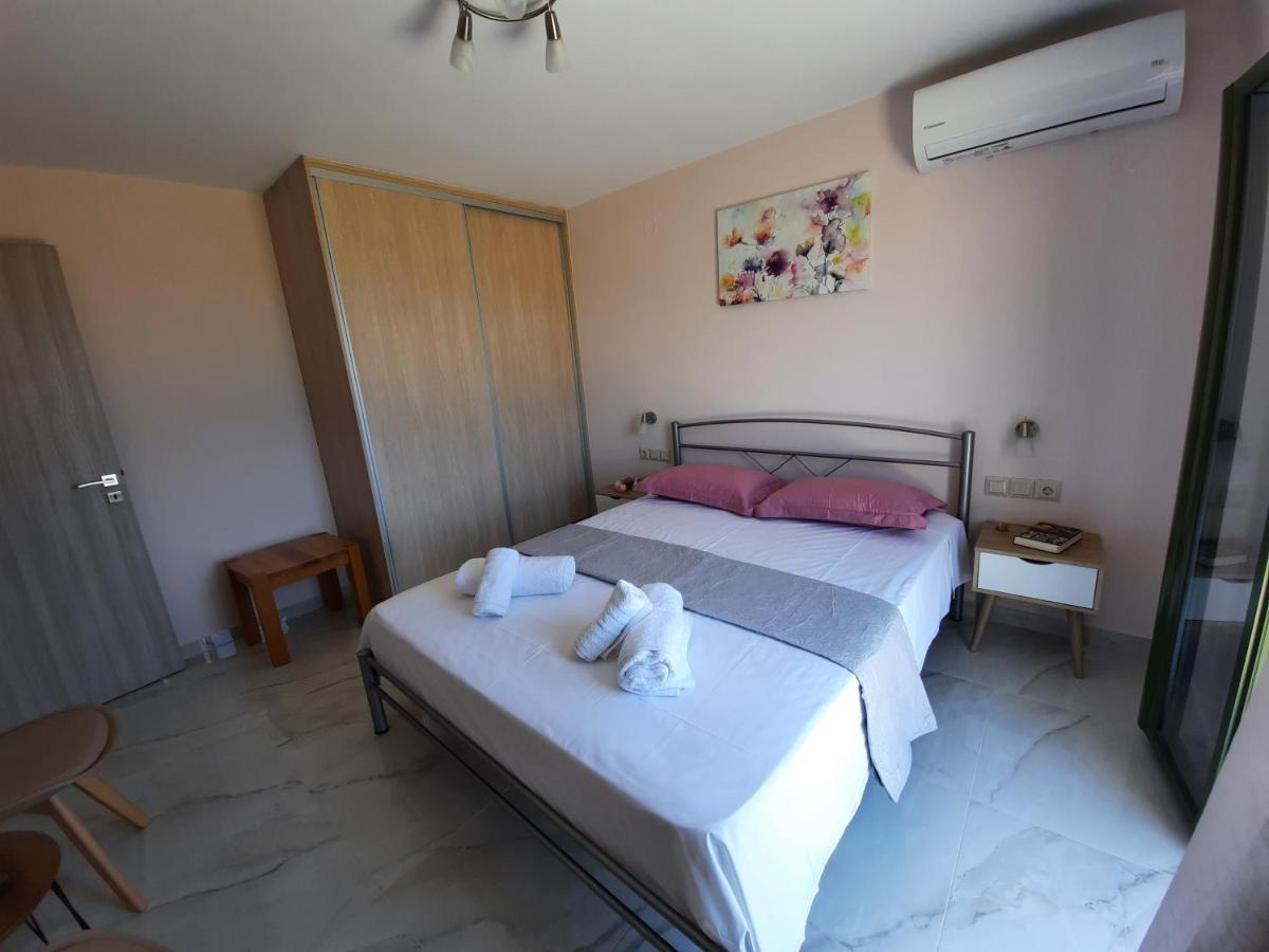 Freesia Grand Sea View Residence Svoronata Zewnętrze zdjęcie