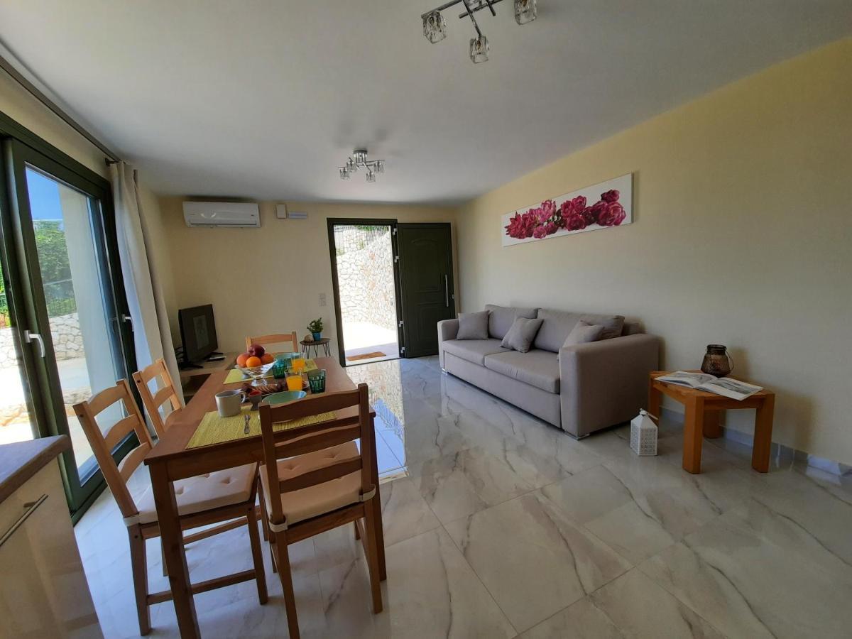 Freesia Grand Sea View Residence Svoronata Zewnętrze zdjęcie